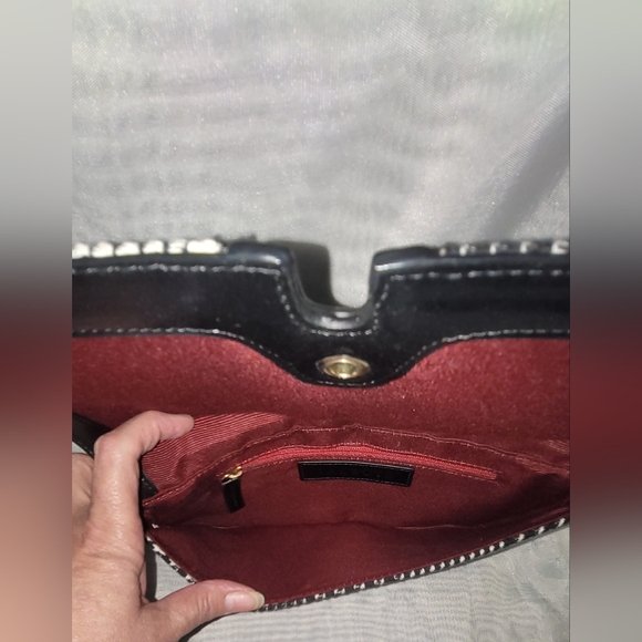 Talbots Houndstooth Clutch with Gold Clasp - Picture 5 of 7